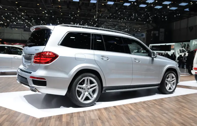 Mercedes-Benz GL - 4