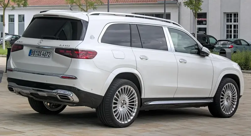 Mercedes-Benz GLS - 2