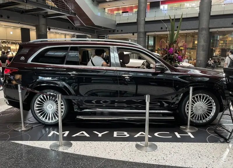 Mercedes-Benz GLS - 4