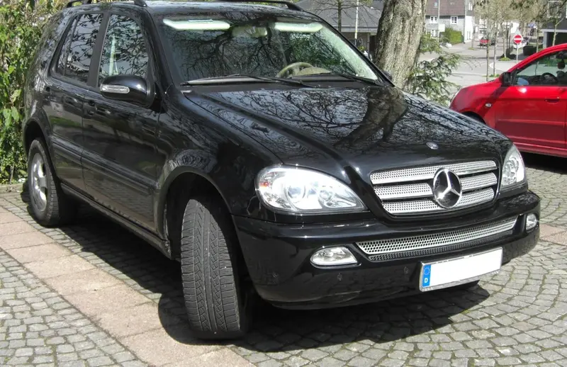 Mercedes-Benz M-Serisi - 3