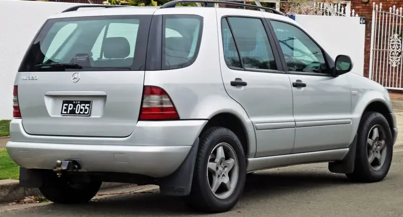 Mercedes-Benz M-Serisi - 2