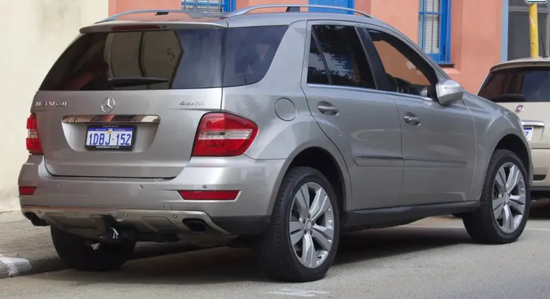 Mercedes-Benz M-Serisi - 2