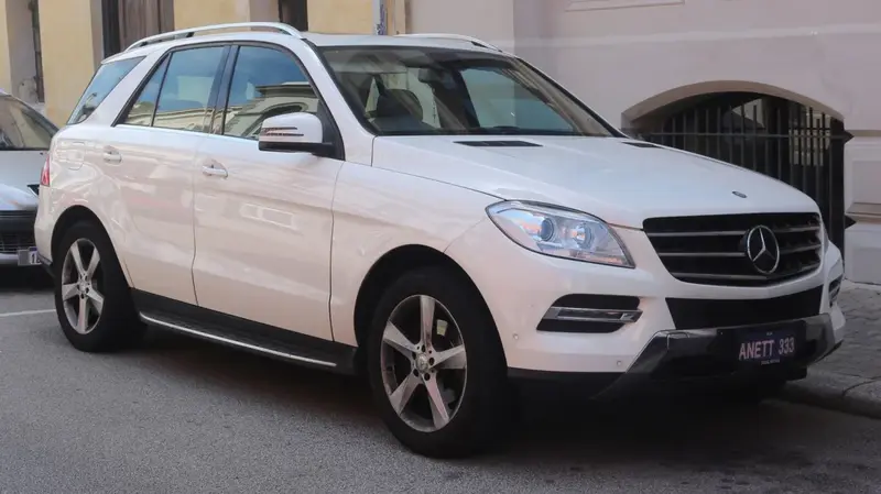 Mercedes-Benz M-Serisi M-Serisi (W166)