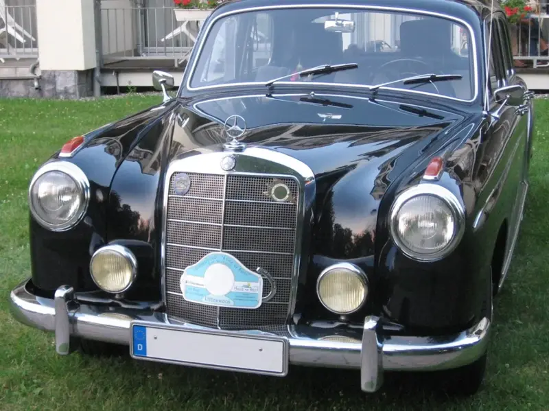 Mercedes-Benz Ponton - 2