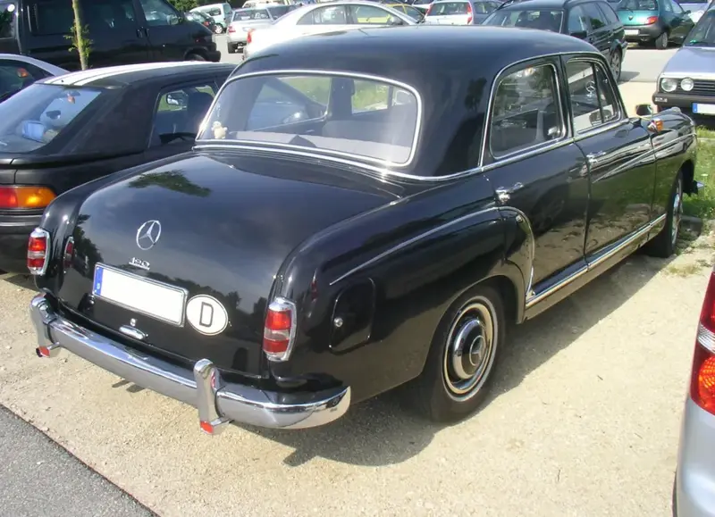 Mercedes-Benz Ponton - 2