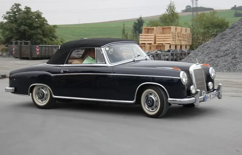 Mercedes-Benz Ponton - 3
