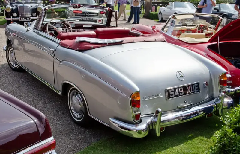 Mercedes-Benz Ponton - 6