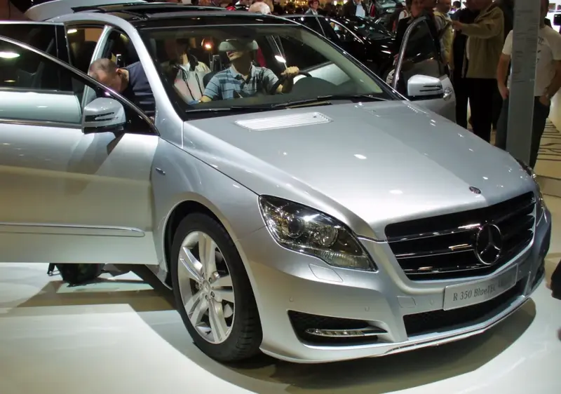 Mercedes-Benz R-Serisi R-Serisi Long (W251, facelift 2010)