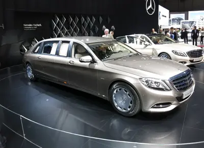 Mercedes-Benz S-Serisi Maybach S-Serisi Pullman (VV222)