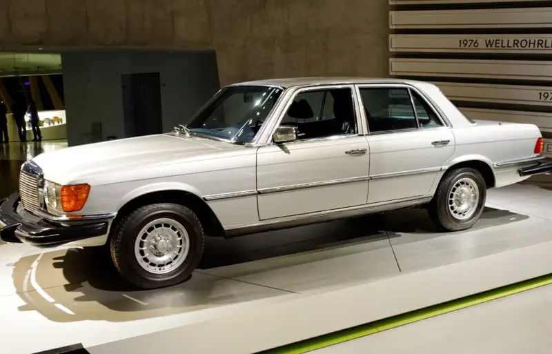 Mercedes-Benz S-Serisi - 2