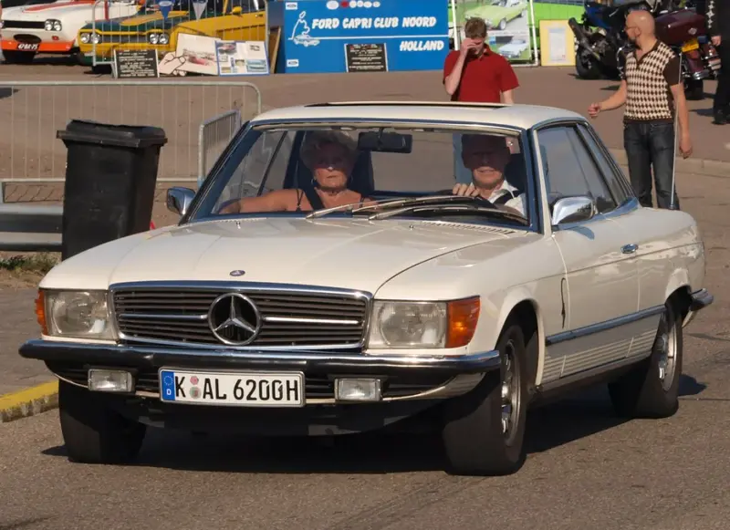 Mercedes-Benz SLC - 2