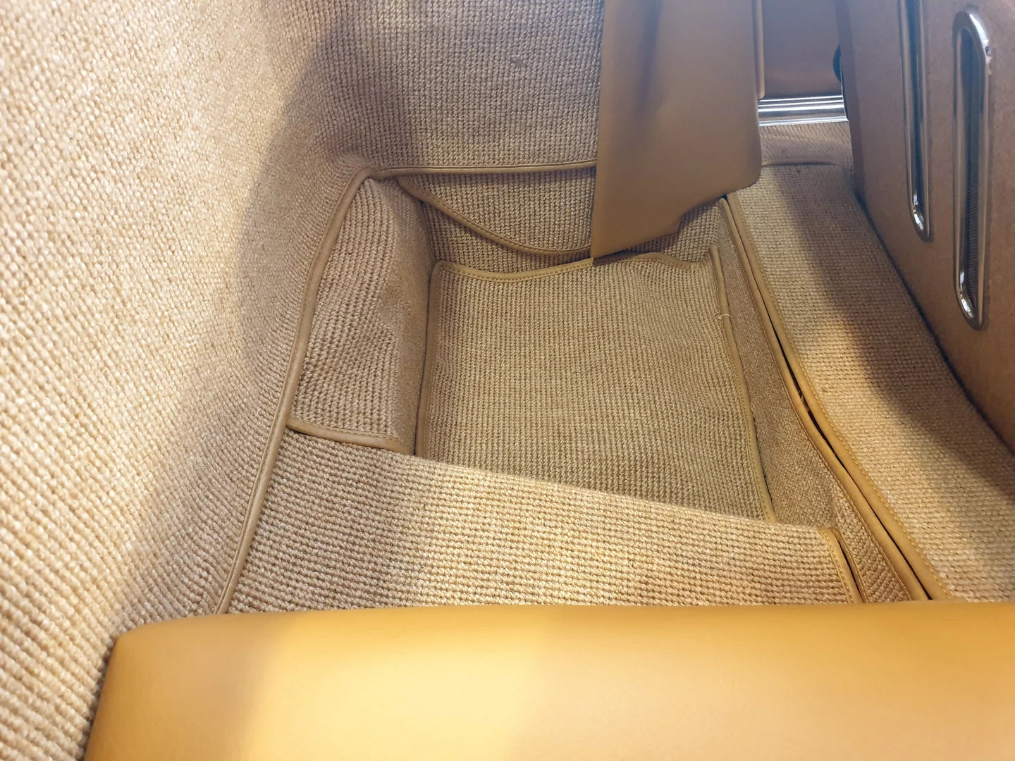 Mercedes-Benz SL SL (W113)