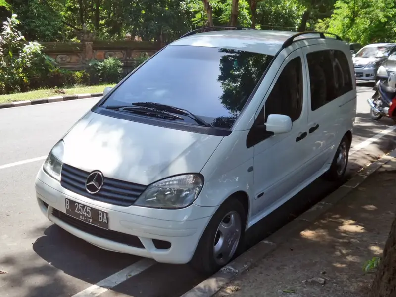 Mercedes-Benz Vaneo - 2