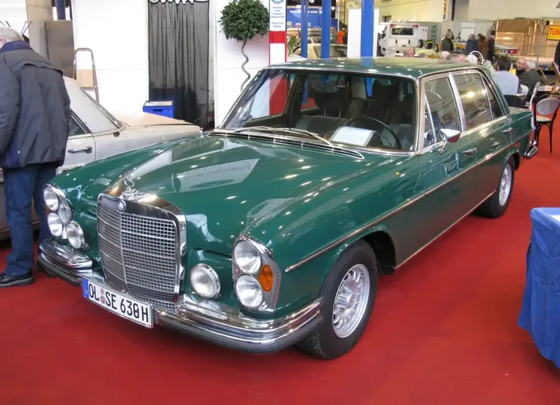 Mercedes-Benz W109 - 6