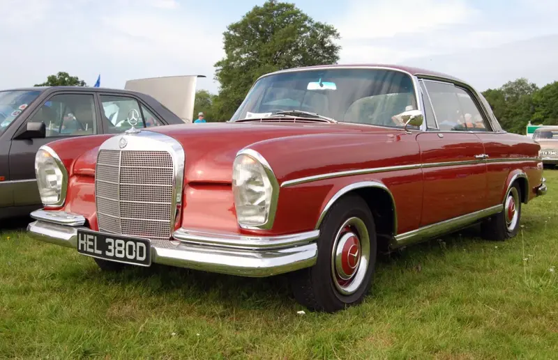 Mercedes-Benz W111 W111 Coupe