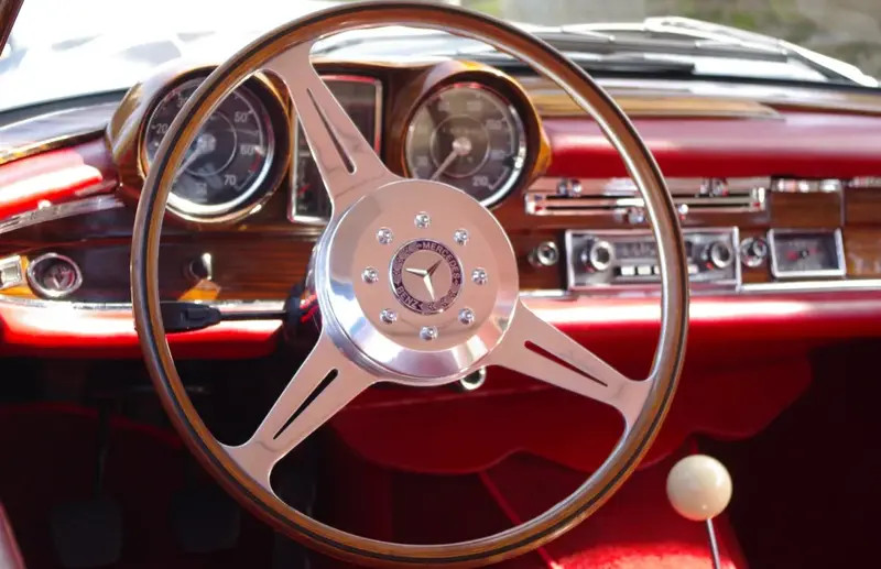 Mercedes-Benz W111 - 3
