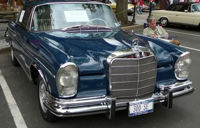 Mercedes-Benz W112 - 2