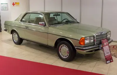Mercedes-Benz W123 C123