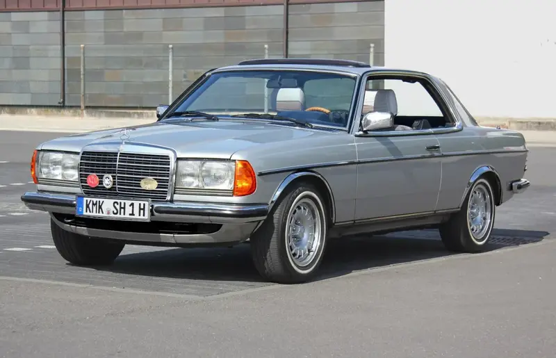Mercedes-Benz W123 - 3