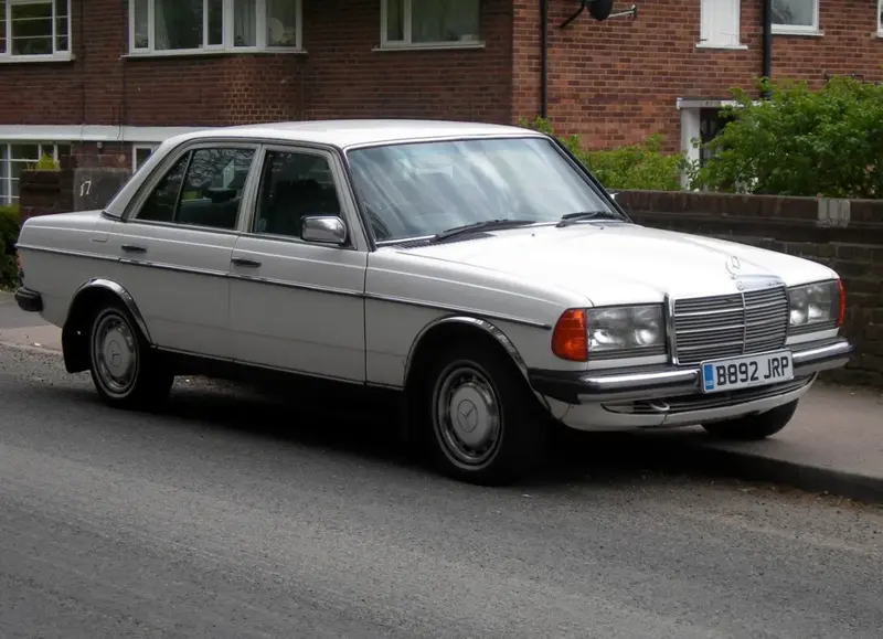 Mercedes-Benz W123 - 3