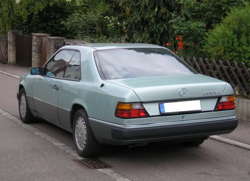 Mercedes-Benz W124 - 4