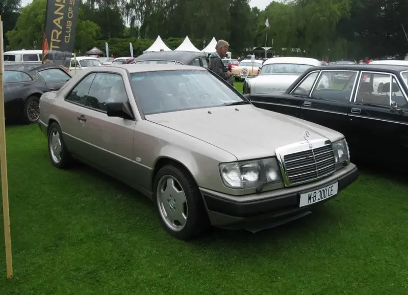 Mercedes-Benz W124 - 5