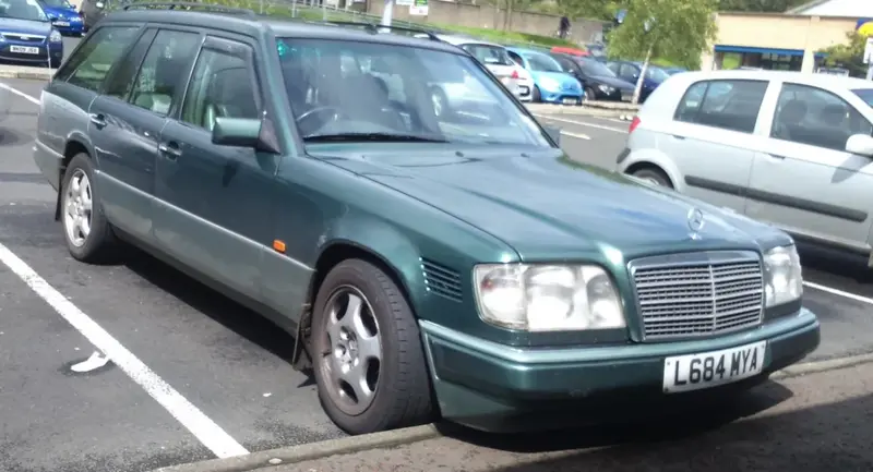 Mercedes-Benz W124 - 3