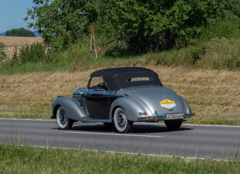 Mercedes-Benz W187 - 2