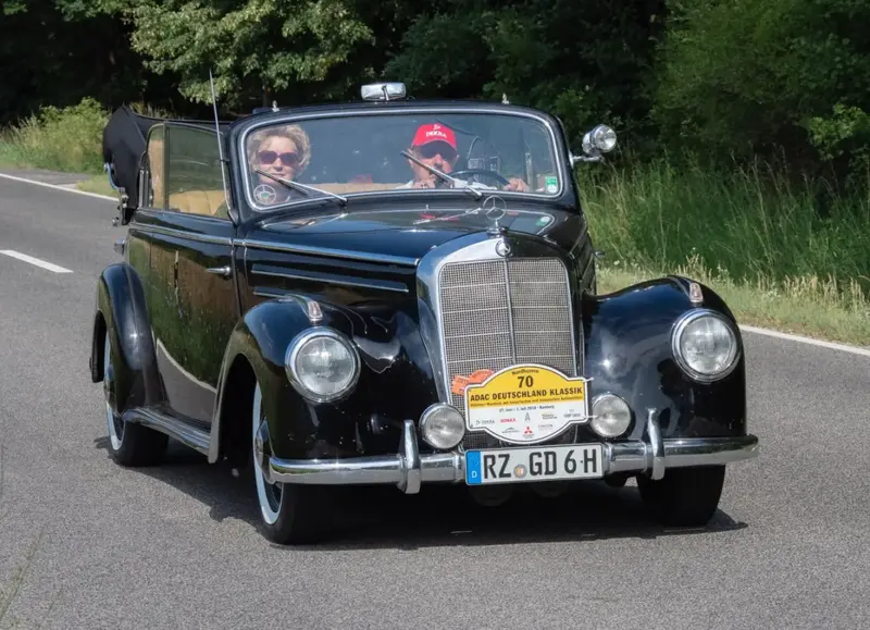 Mercedes-Benz W187 - 2