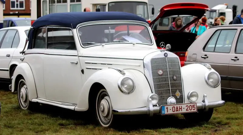 Mercedes-Benz W187 - 3