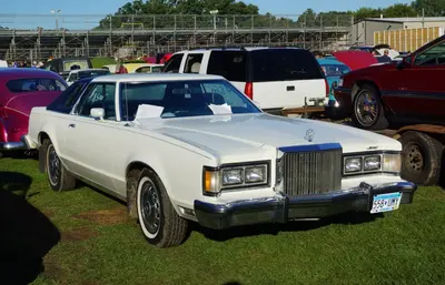 Mercury Cougar Cougar IV (XR7)