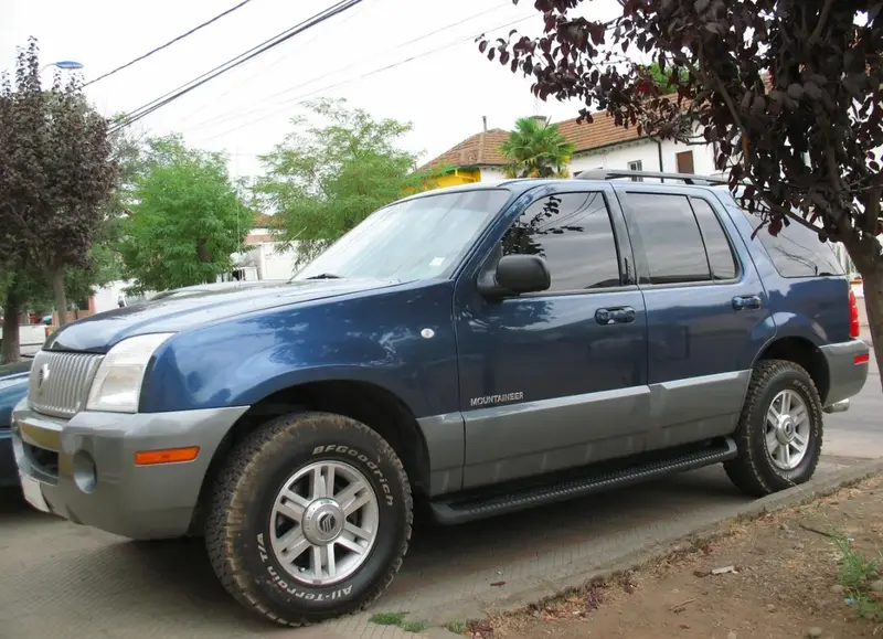 Mercury Mountaineer - 4