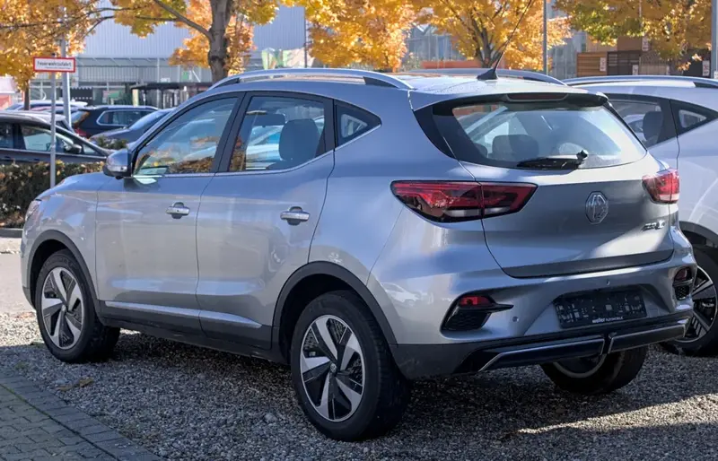 MG ZS - 2