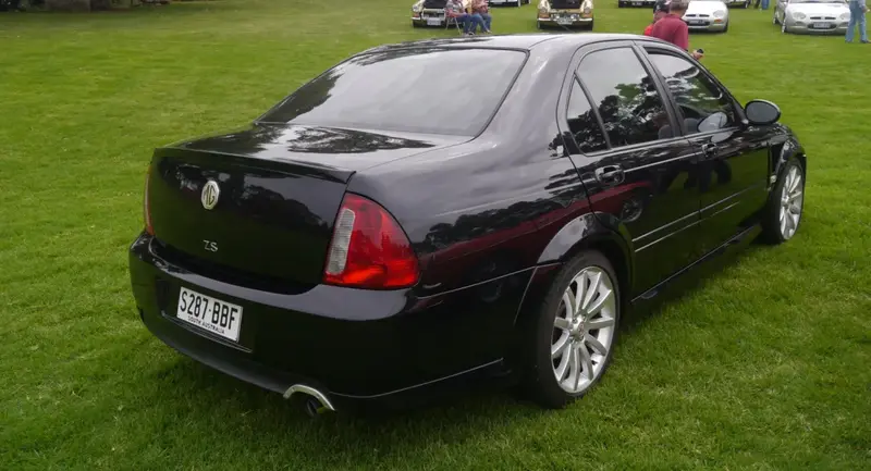 MG ZS - 4