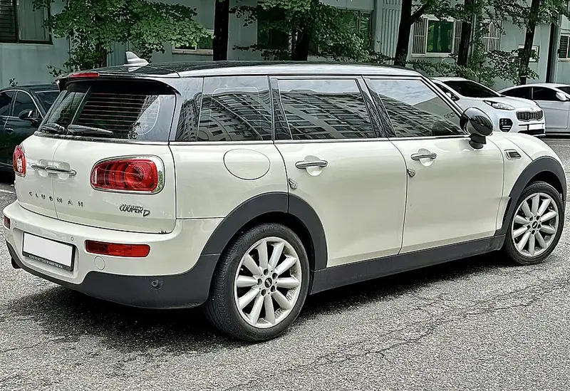 Mini Clubman - 2