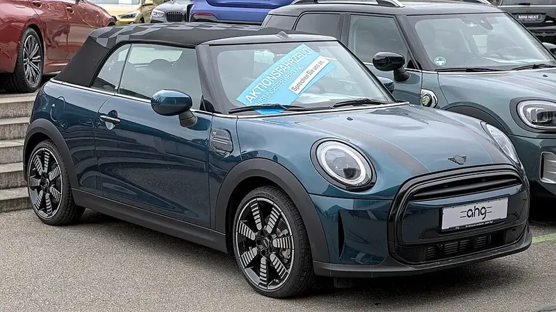 Mini Convertible Convertible (F57, facelift 2018)