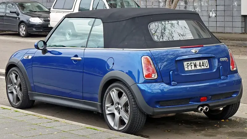 Mini Convertible - 2
