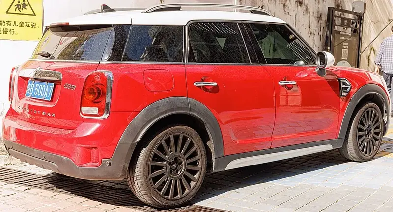 Mini Countryman - 4