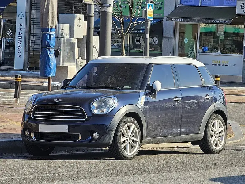 Mini Countryman - 2