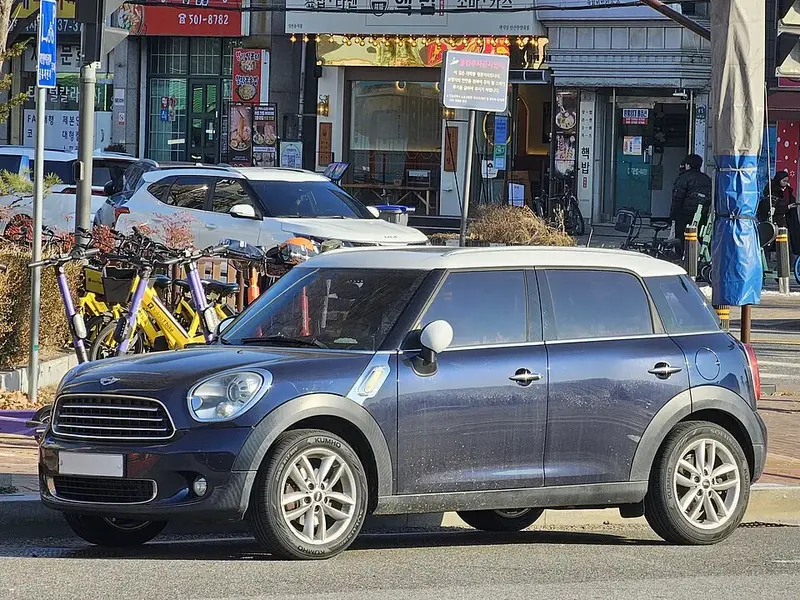 Mini Countryman - 4