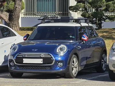 Mini Hatch Hatch (F55, facelift 2021) 5-door