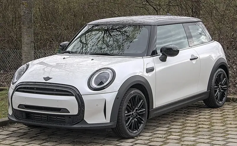 Mini Hatch - 2