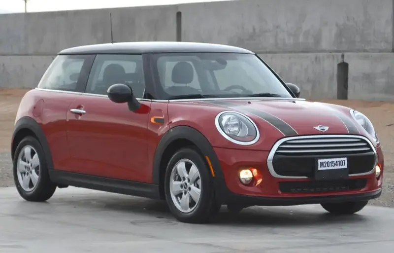 Mini Hatch - 3