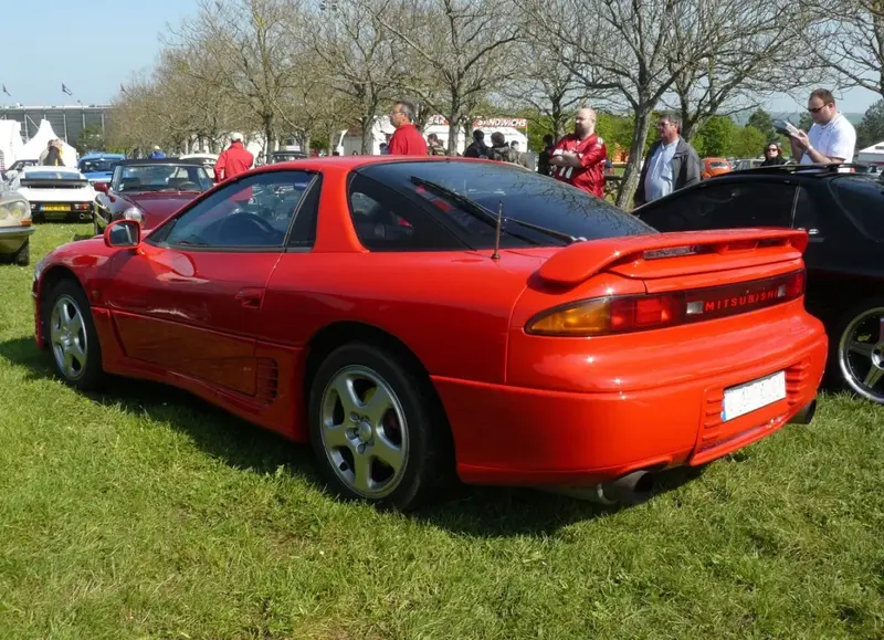 Mitsubishi 3000 GT - 3