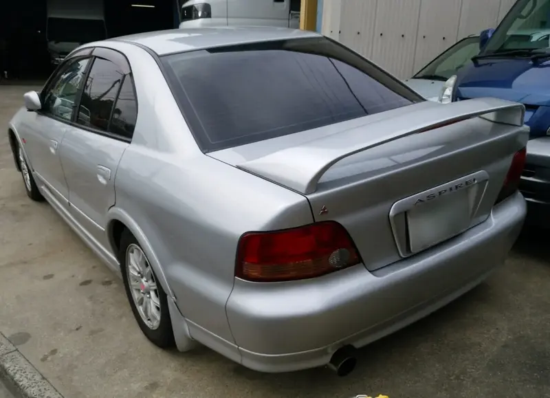 Mitsubishi Aspire - 2