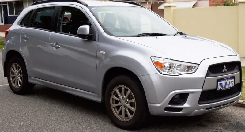 Mitsubishi ASX - 3
