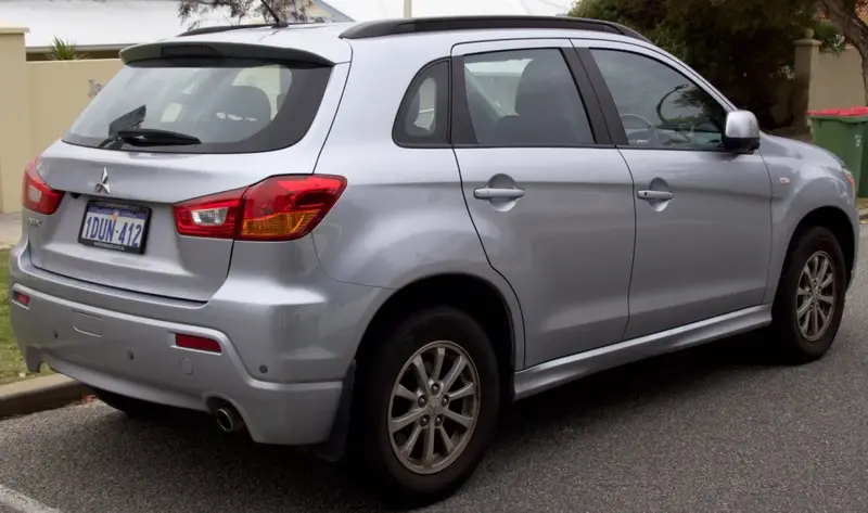 Mitsubishi ASX - 4