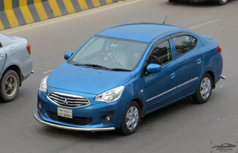 Mitsubishi Attrage - 3