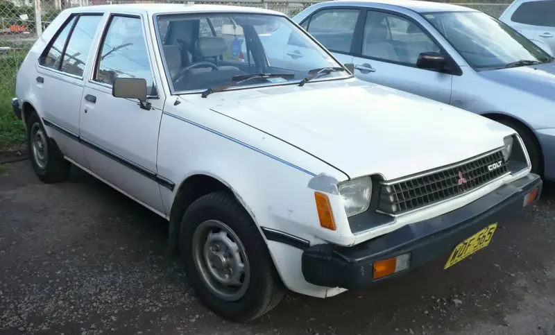 Mitsubishi Colt - 3