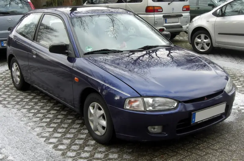 Mitsubishi Colt Colt V (CJO)